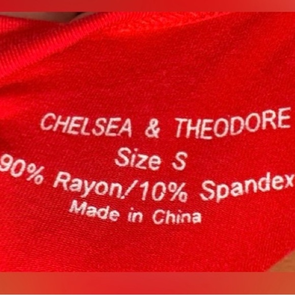 NWOT CHELSEA & THEODORE Vibrant Red 3/4 Tie Sleeve Low Back Blouse Small - Picture 3 of 8